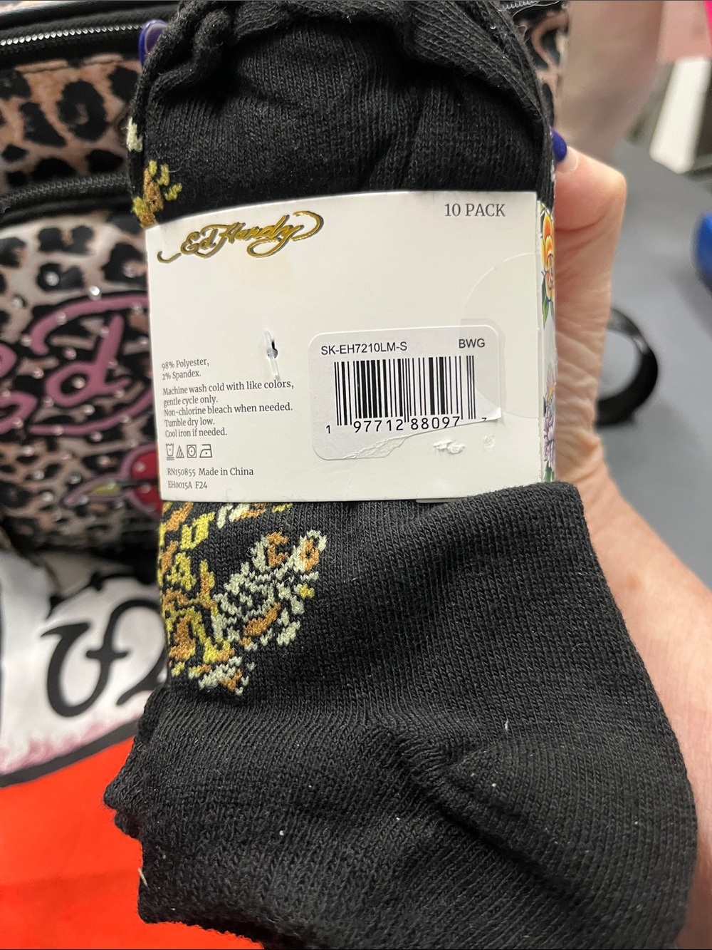 NWT Ed Hardy Leopard Print Lunch Bag with Pink Script and Red Rose 3pc Bundle - Picture 4 of 12